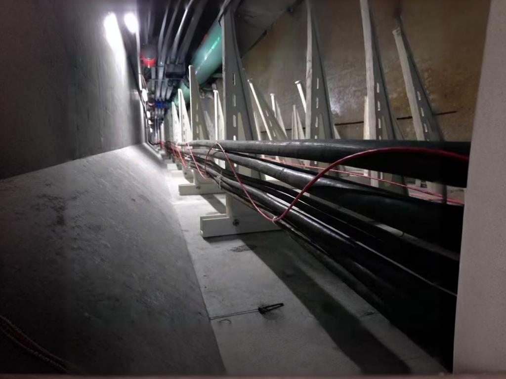 管廊、隧道里感温电缆的详细布设方案和2种布设示意图